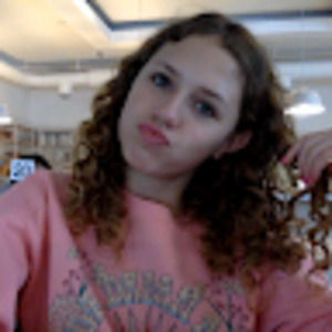 Meet your Posher, Caroline